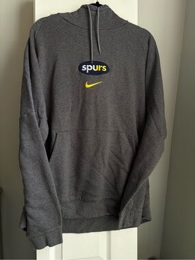 Nike Gray Spurs Pullover Hoodie with Yellow Accents